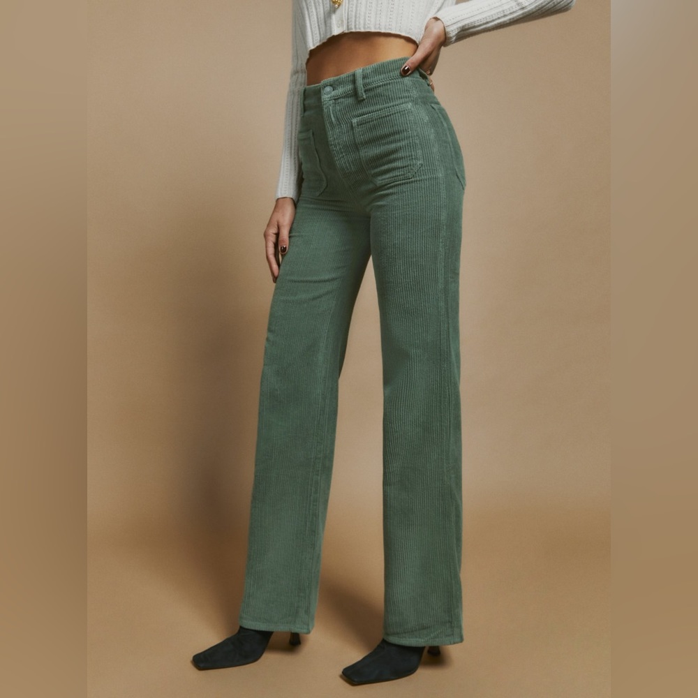 Alyssa High Rise Wide Leg Corduroy Pants in Moss